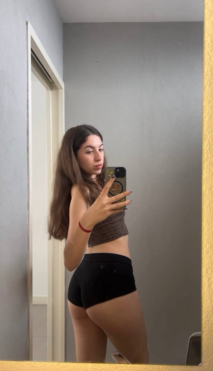 Amber in her underwear in Nova Iguazu